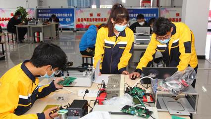 2022年陕西省职业院校技能大赛&ldquo;电子产品设计及制作&rdquo;赛项在我校成功举行