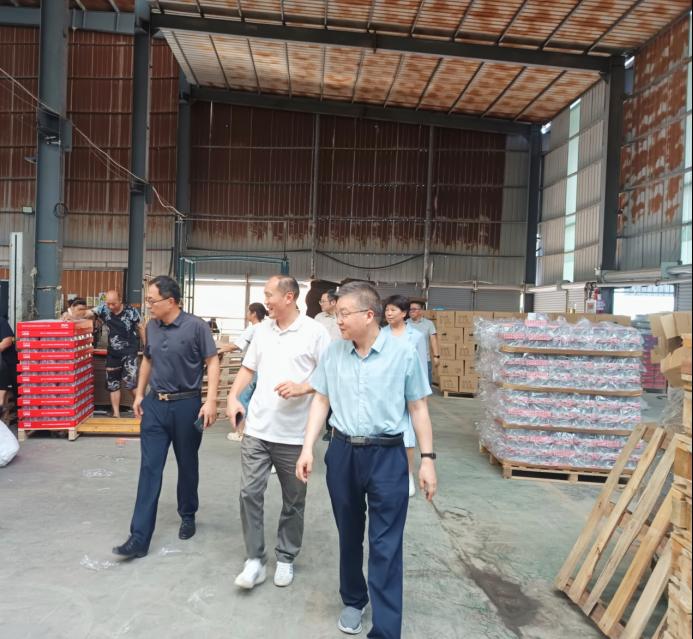 民建徐州市委会徐州工业职业技术学院支部联合鼓楼区基层委员会八支部开展课题调研活动